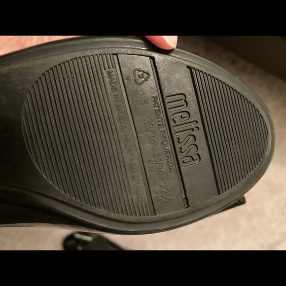 Shoes - Picture 2 of 2